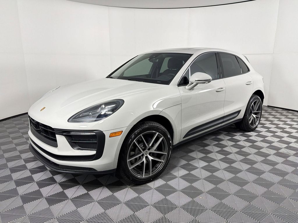 New 2026 Porsche Macan Macan