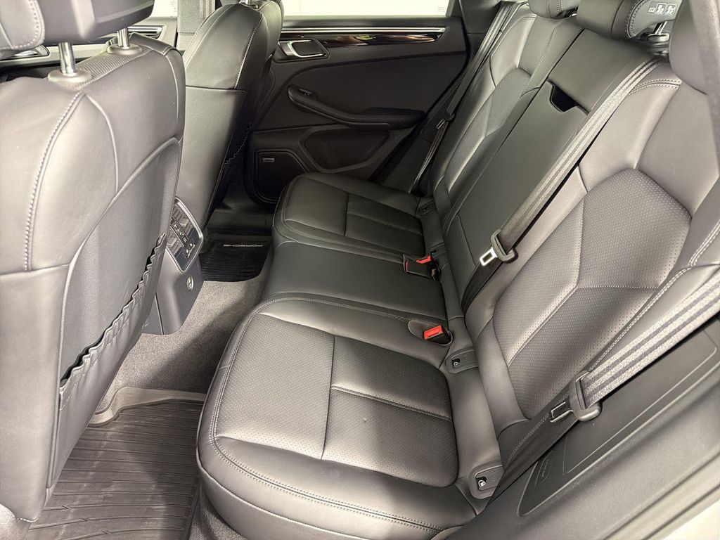 صورة مصغرة 15 لـ 2026 Porsche MACAN