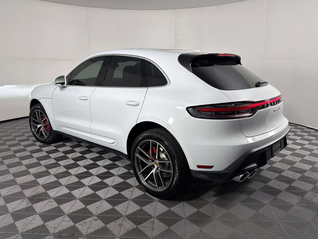 صورة 3 لـ 2026 Porsche MACAN