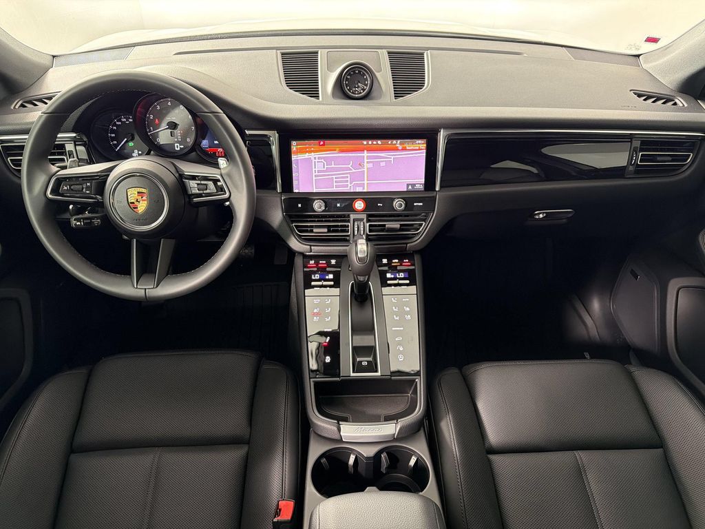 صورة مصغرة 17 لـ 2026 Porsche MACAN
