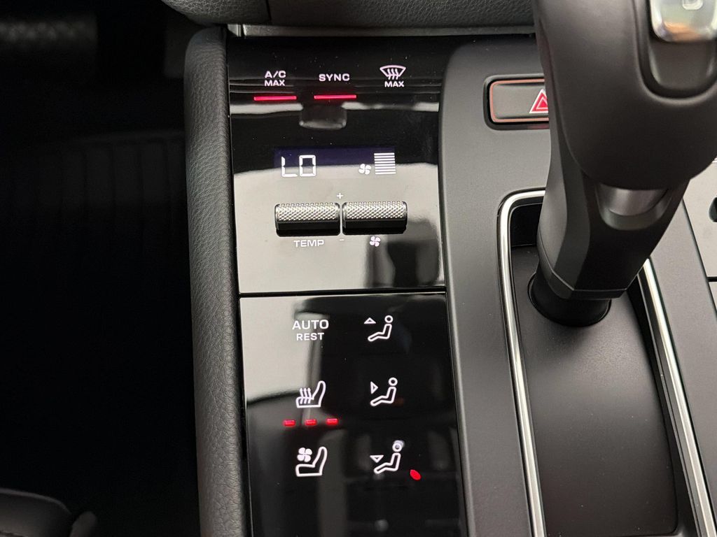 صورة مصغرة 26 لـ 2026 Porsche MACAN