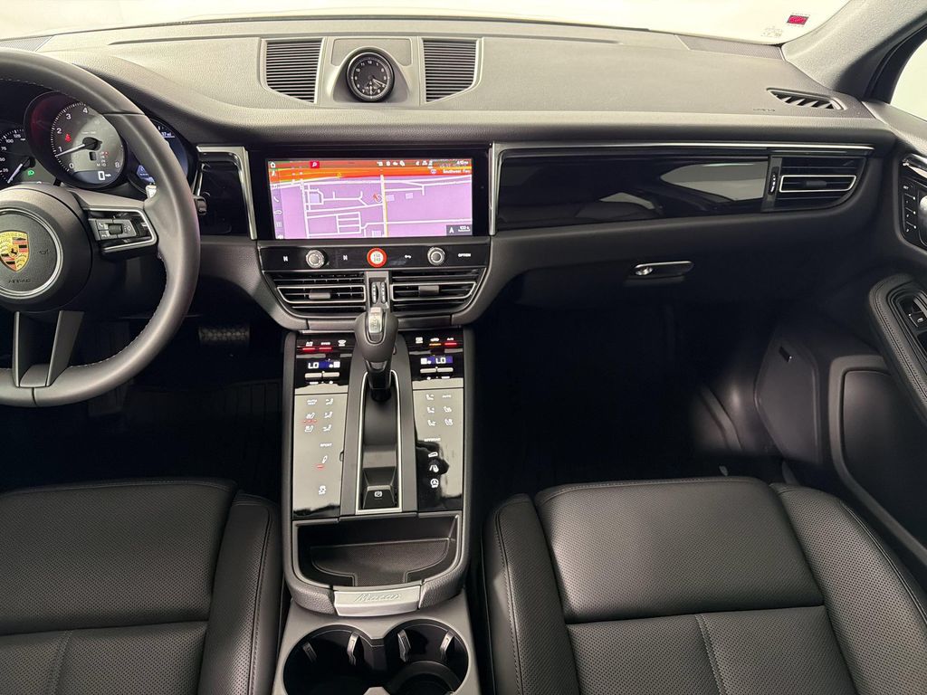 صورة مصغرة 28 لـ 2026 Porsche MACAN