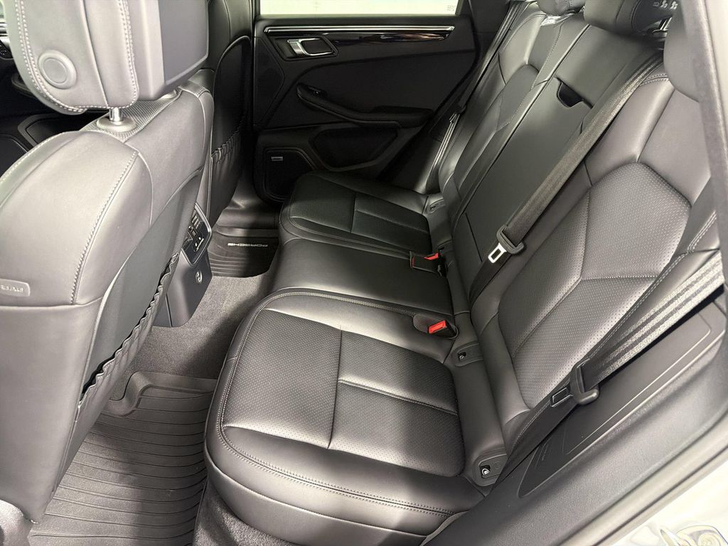 صورة مصغرة 15 لـ 2026 Porsche MACAN