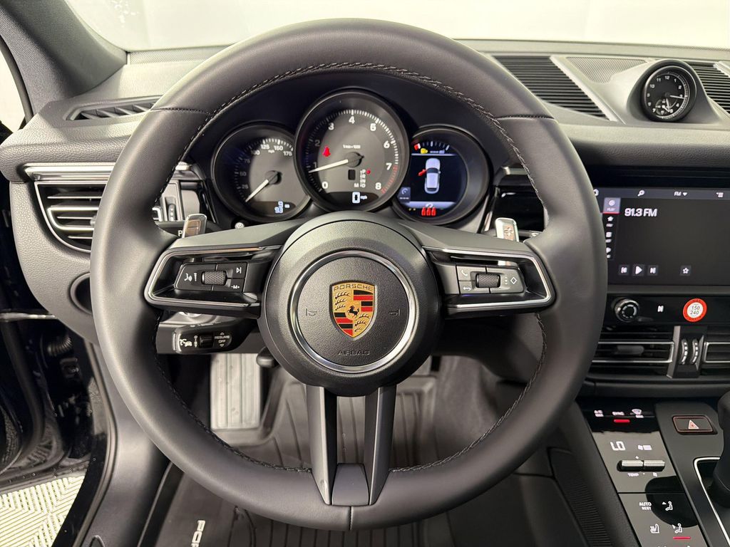 صورة مصغرة 17 لـ 2026 Porsche MACAN