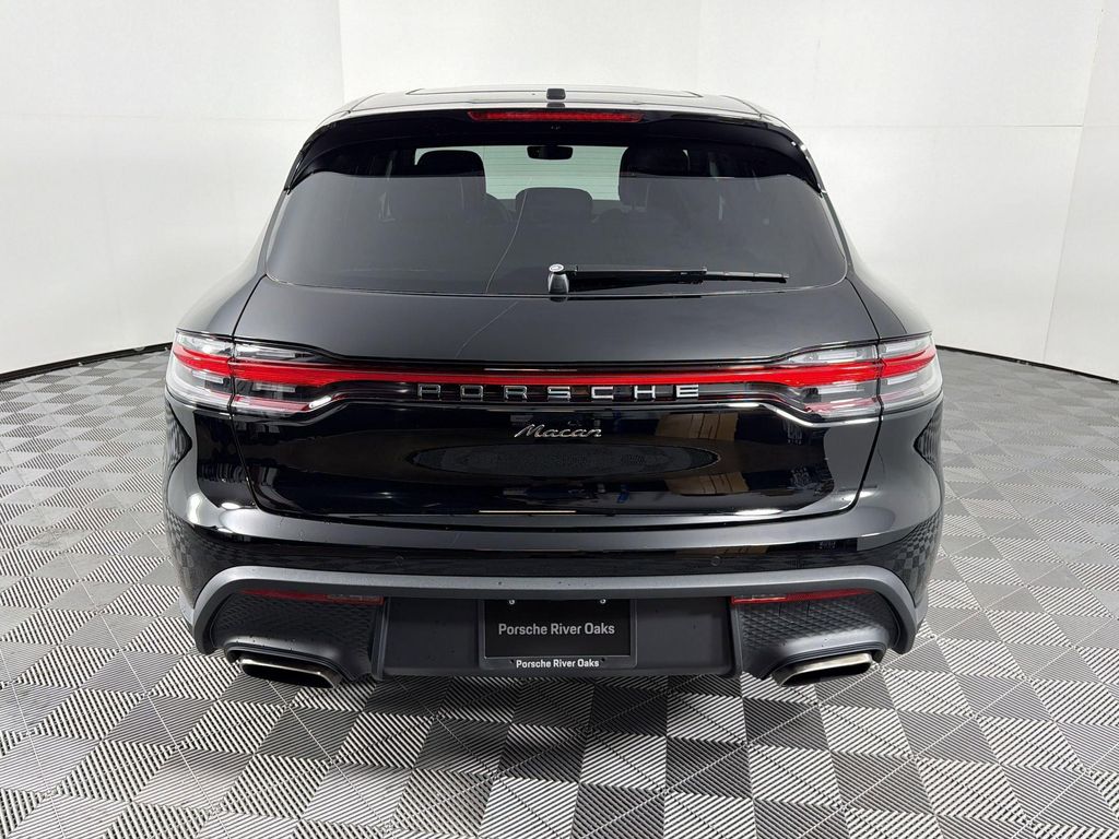 صورة 10 لـ 2026 Porsche MACAN