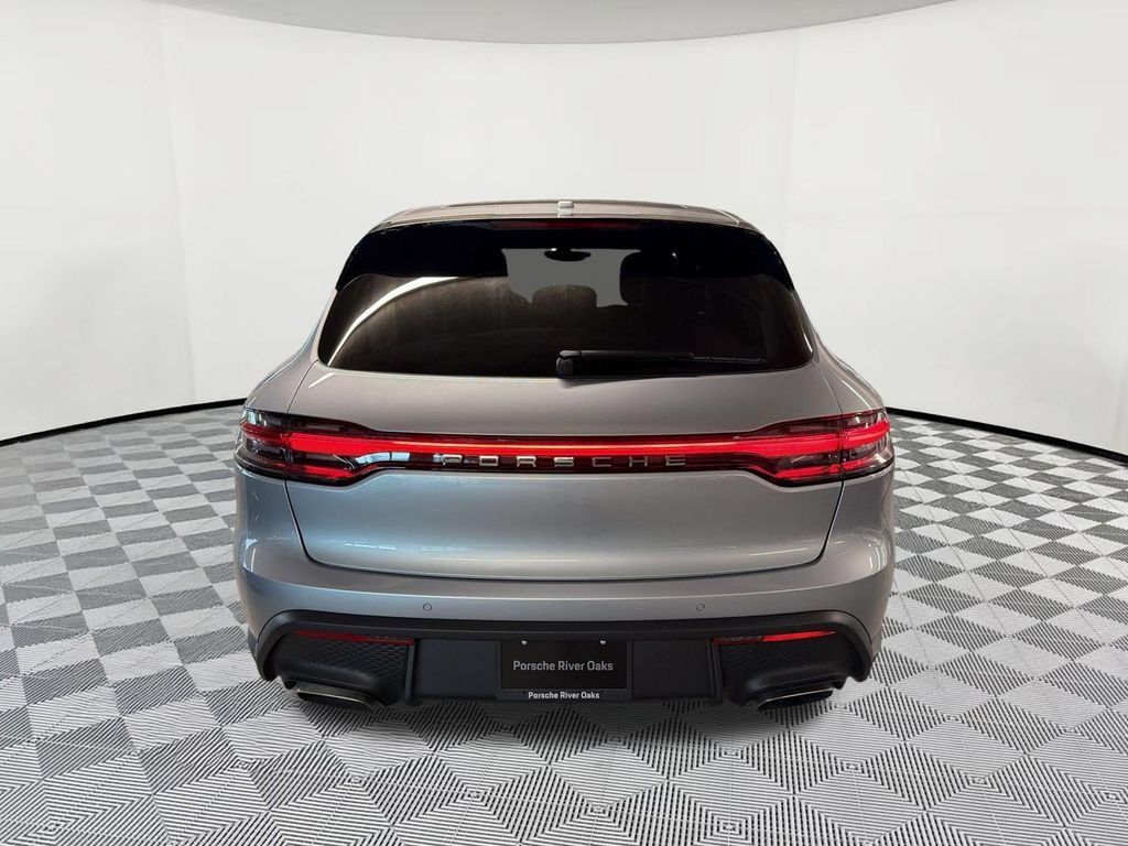 2026 Porsche MACAN — фото 10