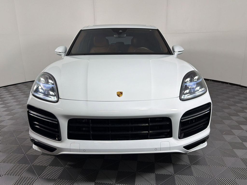2022 Porsche CAYENNE CAYENNE TURBO S E-HYBRID photo 6