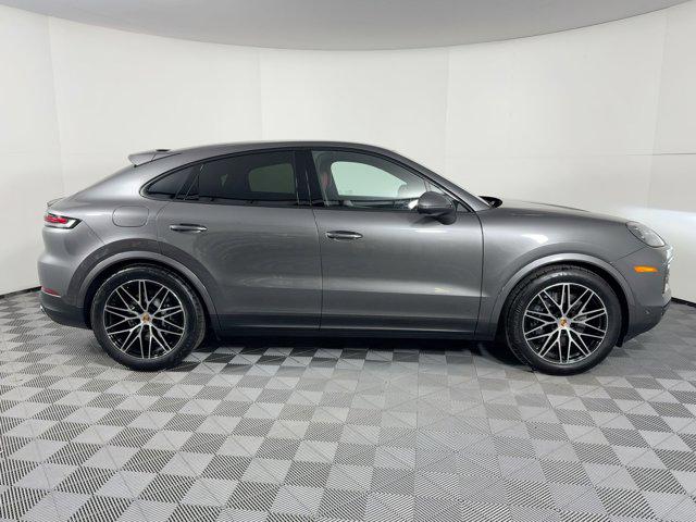 PORSCHE CAYENNE - 8