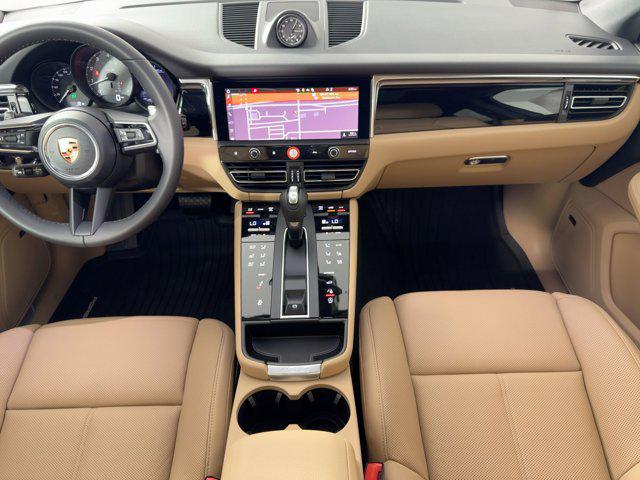 2026 Porsche MACAN 缩略图 17