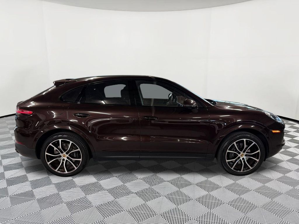 2023 Porsche CAYENNE PLATINUM EDITION — фото 8