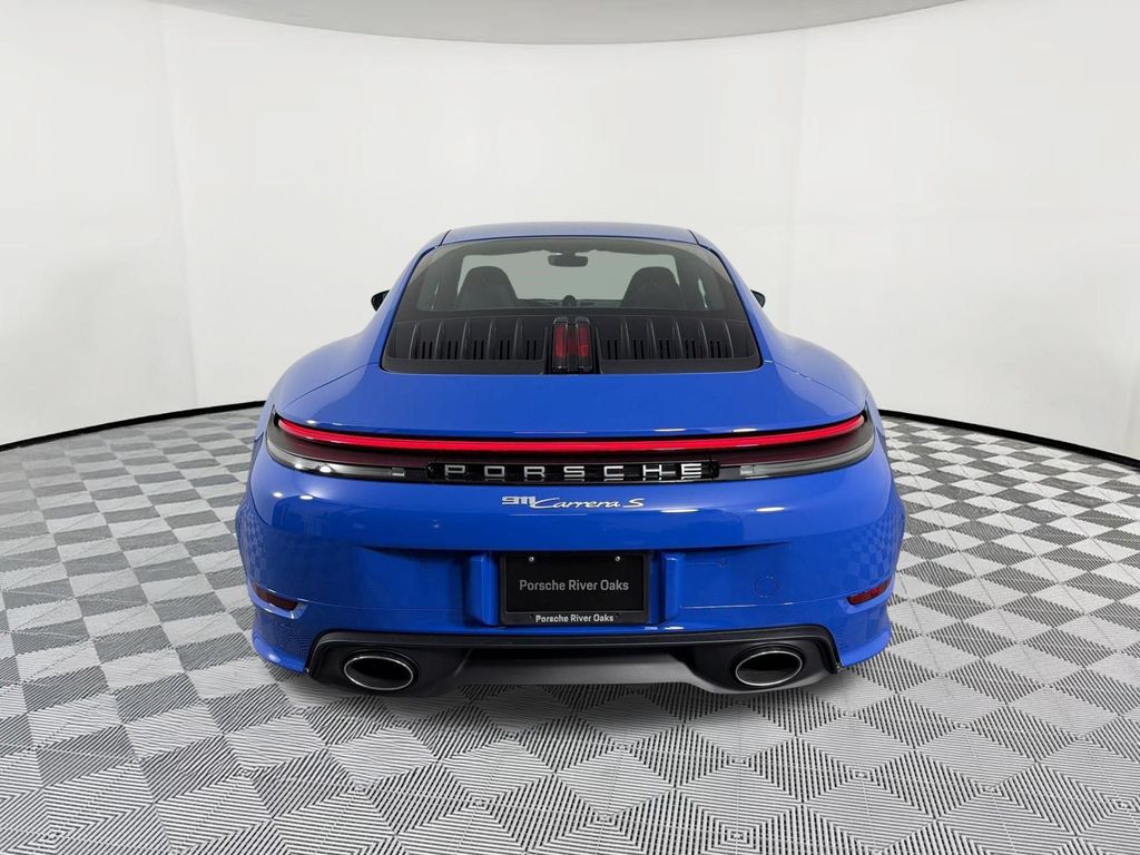 صورة 10 لـ 2025 Porsche 911 911 CARRERA S