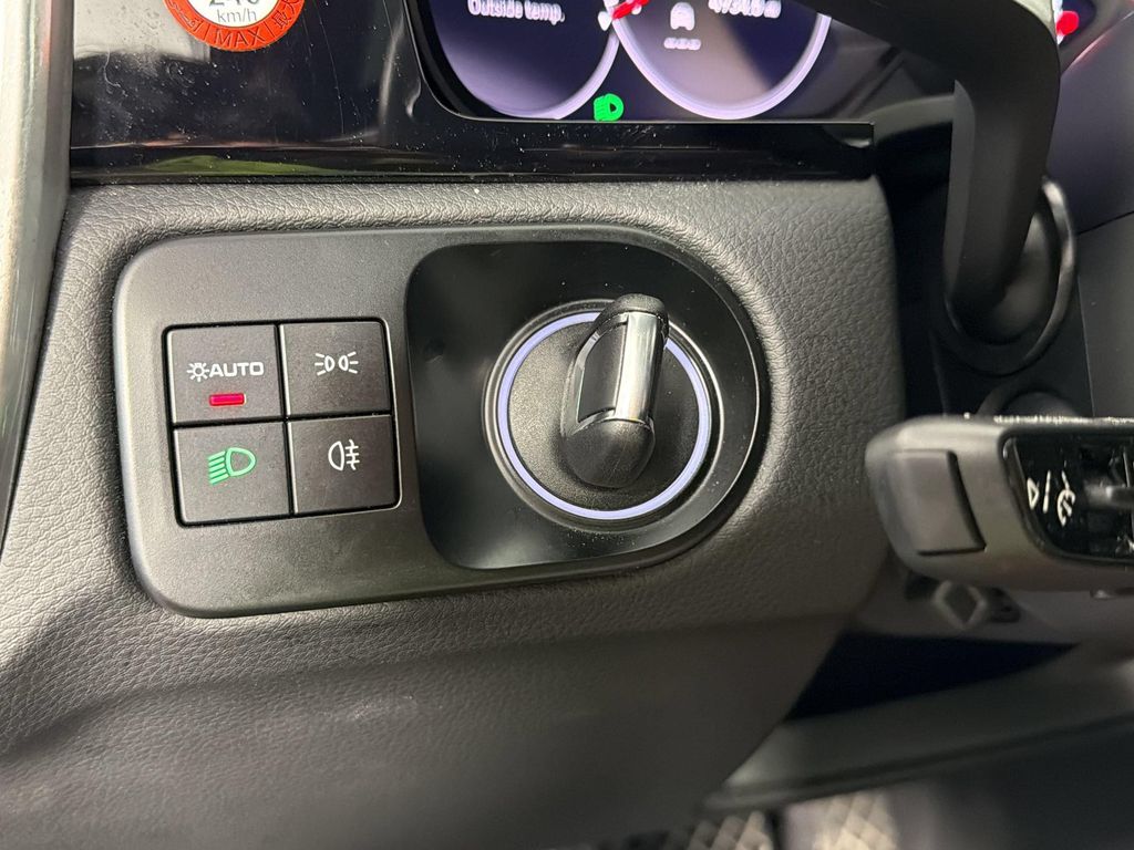 صورة مصغرة 25 لـ 2023 Porsche CAYENNE