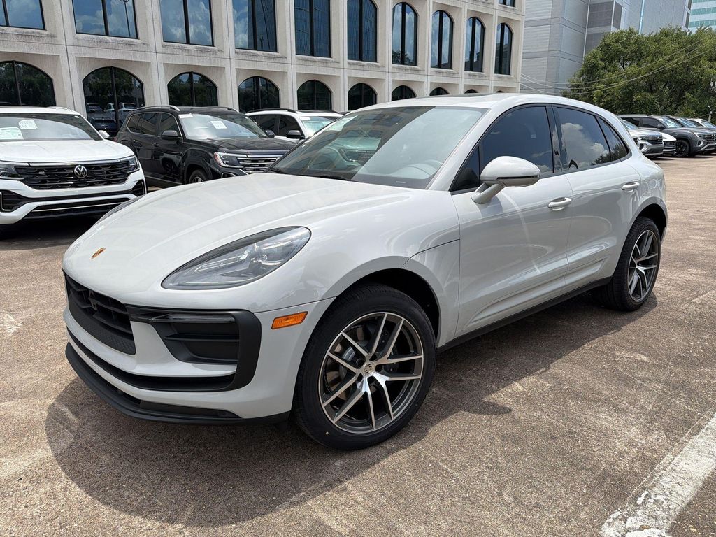 New 2026 Porsche Macan Macan