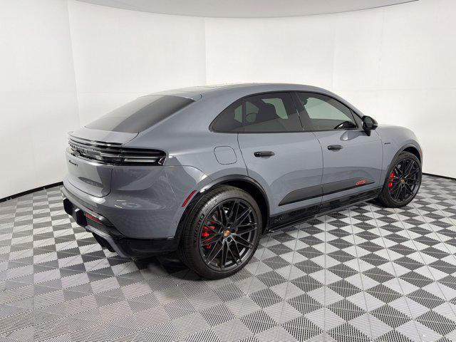 صورة 9 لـ 2026 Porsche MACAN MACAN ELECTRIC GTS