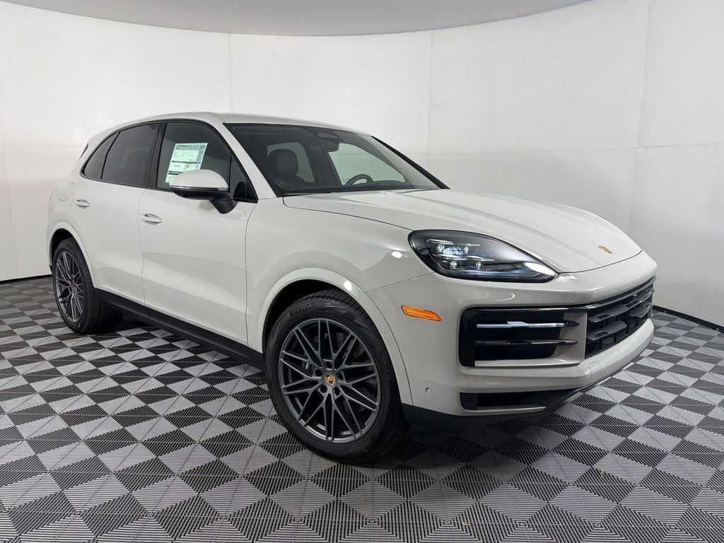 صورة 7 لـ 2026 Porsche CAYENNE