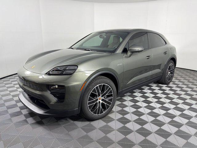 New 2026 Porsche Macan Macan Electric