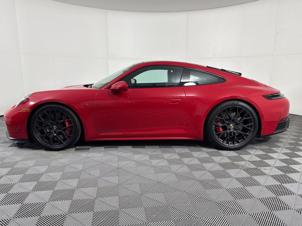 2025 Porsche 911 CARRERA GTS — фото 2