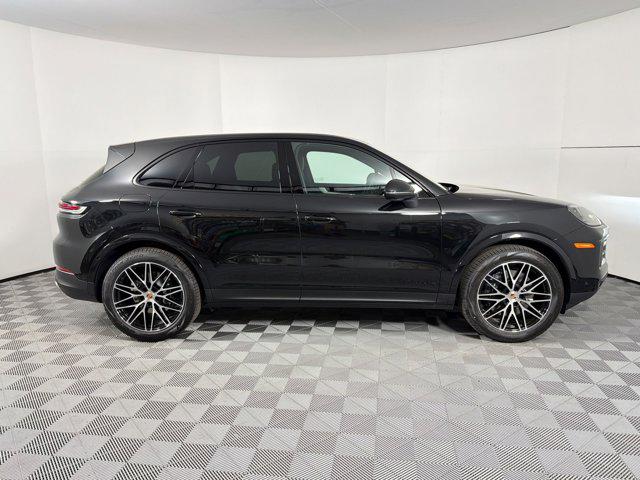 صورة 8 لـ 2026 Porsche CAYENNE