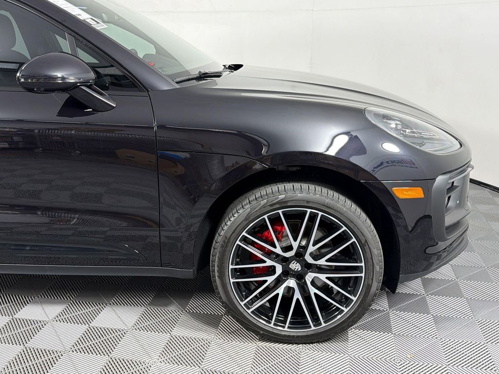 2026 Porsche MACAN — миниатюра 12