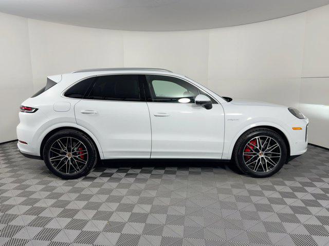 2026 Porsche CAYENNE CAYENNE S E-HYBRID 照片 8