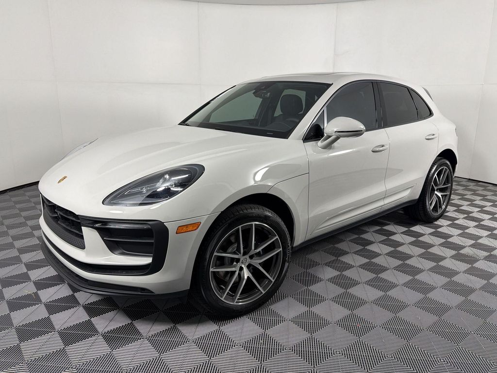 2026 Porsche MACAN — фото 1