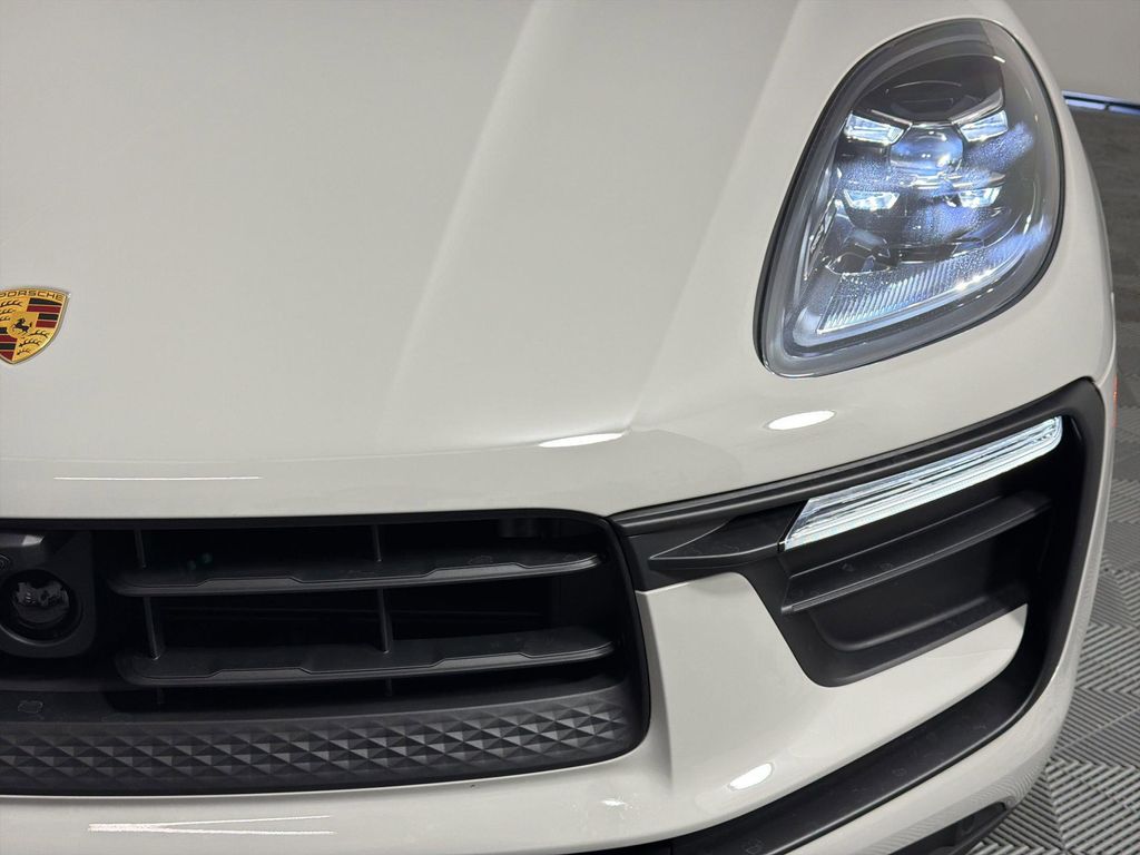 2026 Porsche MACAN — миниатюра 11