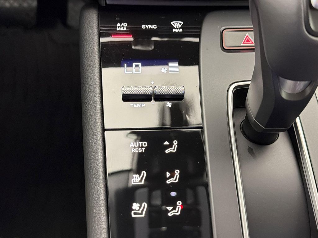 2026 Porsche MACAN — миниатюра 18