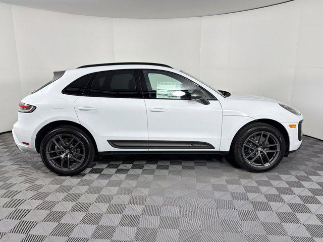 صورة 8 لـ 2026 Porsche MACAN T