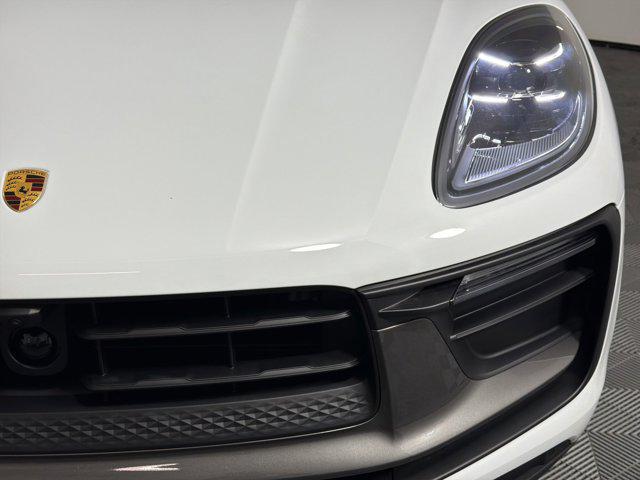 صورة مصغرة 11 لـ 2026 Porsche MACAN T