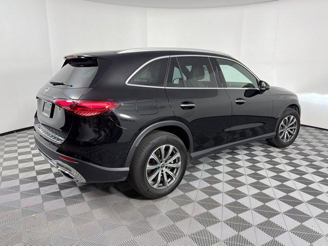 MERCEDES-BENZ GLC - 9