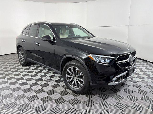 MERCEDES-BENZ GLC - 7