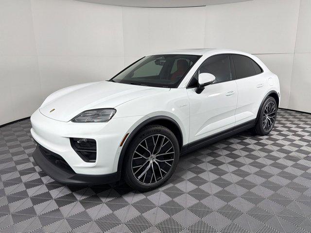 New 2026 Porsche Macan Macan Electric
