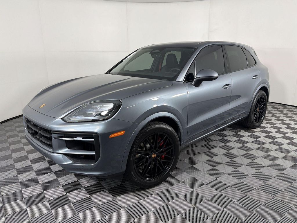 New 2026 Porsche Cayenne S