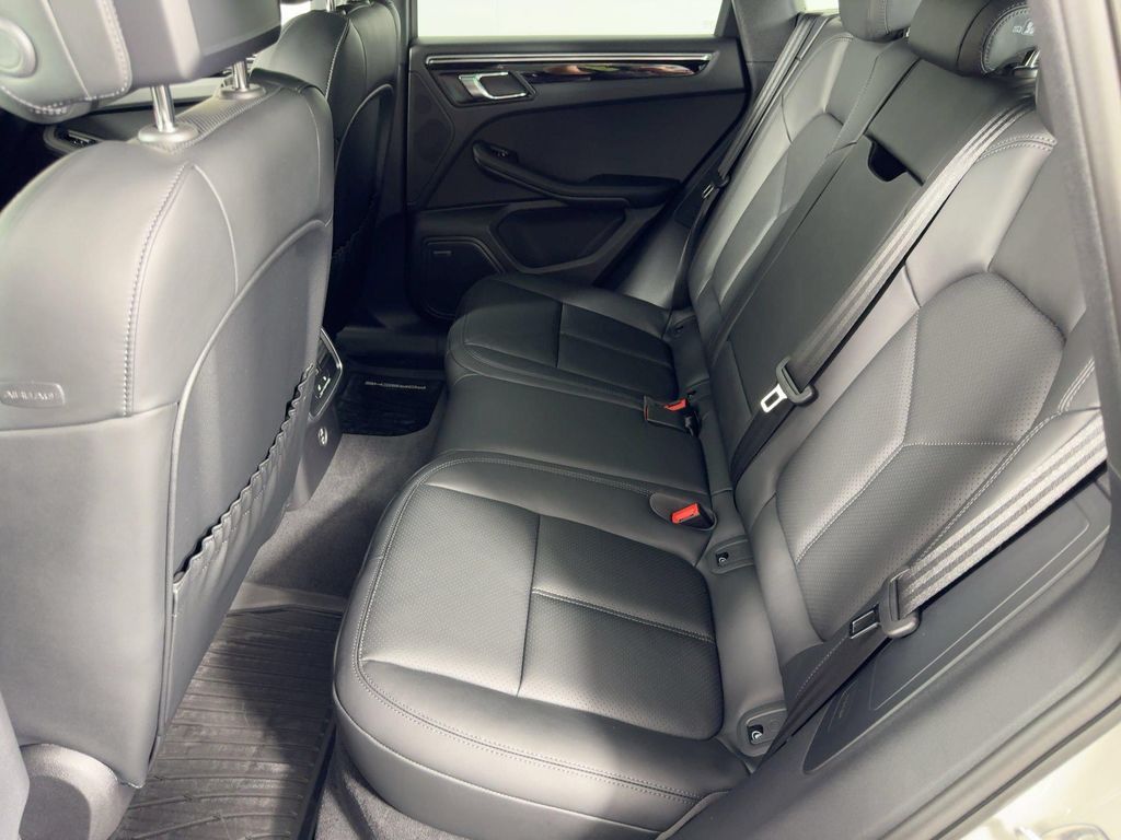 2026 Porsche MACAN 缩略图 23