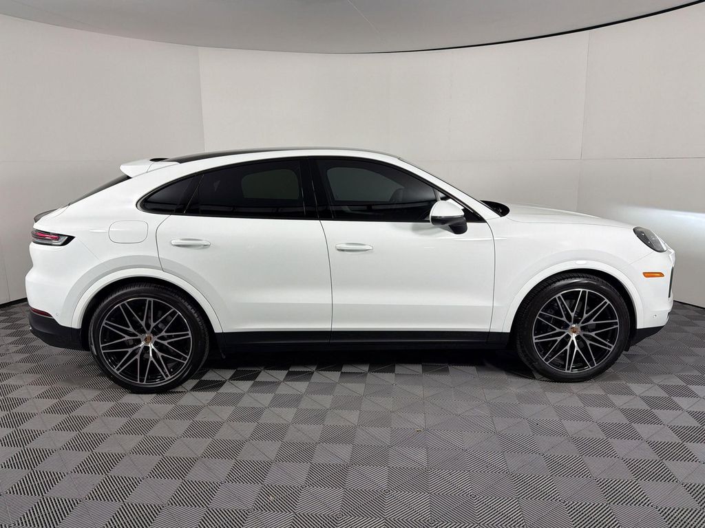 PORSCHE CAYENNE - 8
