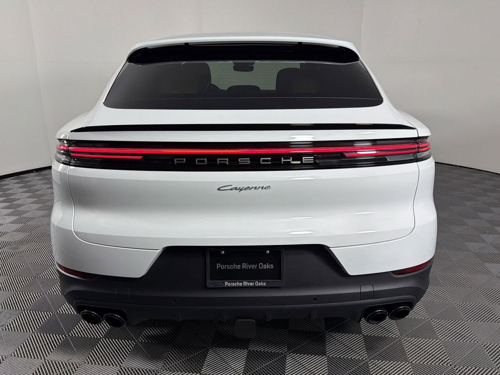PORSCHE CAYENNE - 10