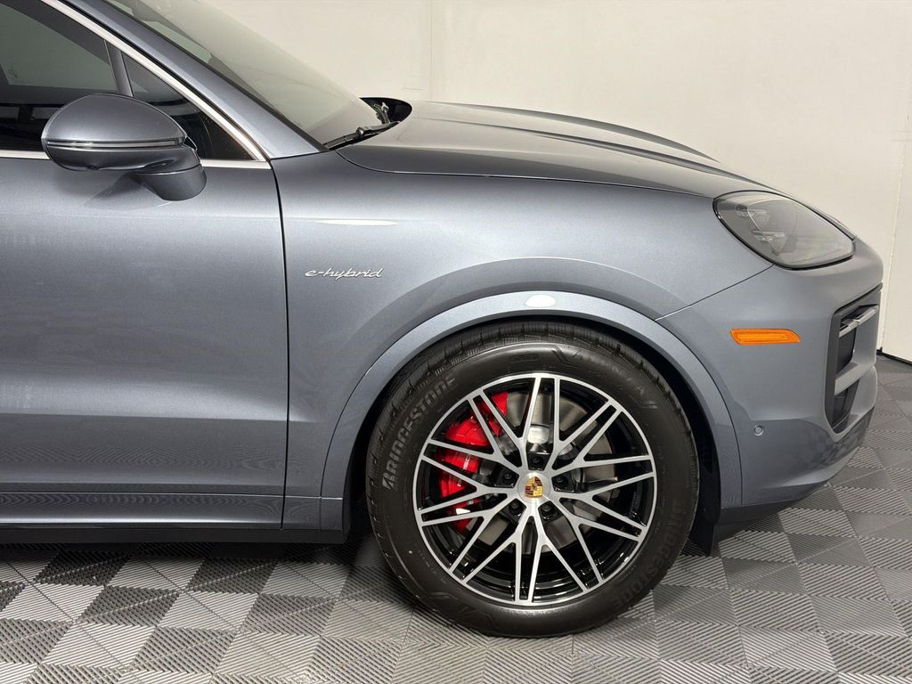 2026 Porsche CAYENNE CAYENNE S E-HYBRID — миниатюра 13