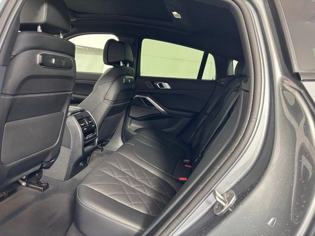 2024 BMW X6 M60I 缩略图 17