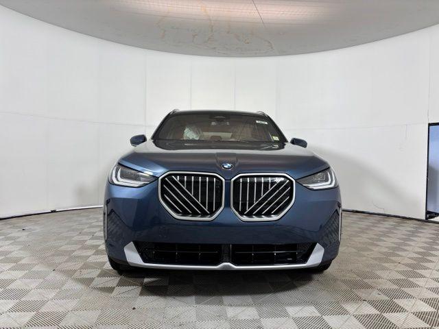 2026 BMW X3 30 XDRIVE 照片 2