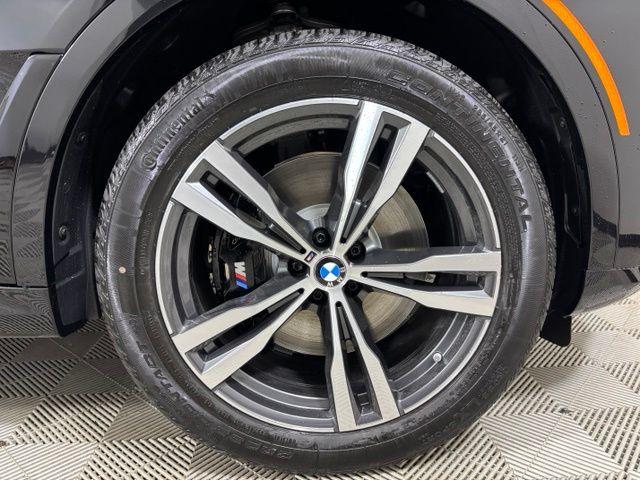 صورة مصغرة 17 لـ 2027 BMW X7 XDRIVE40I