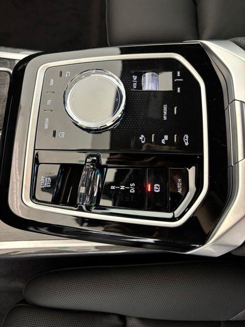 صورة مصغرة 11 لـ 2026 BMW 740 I XDRIVE