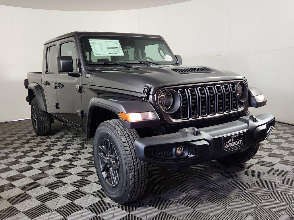 New 2025 Jeep Gladiator Sport S