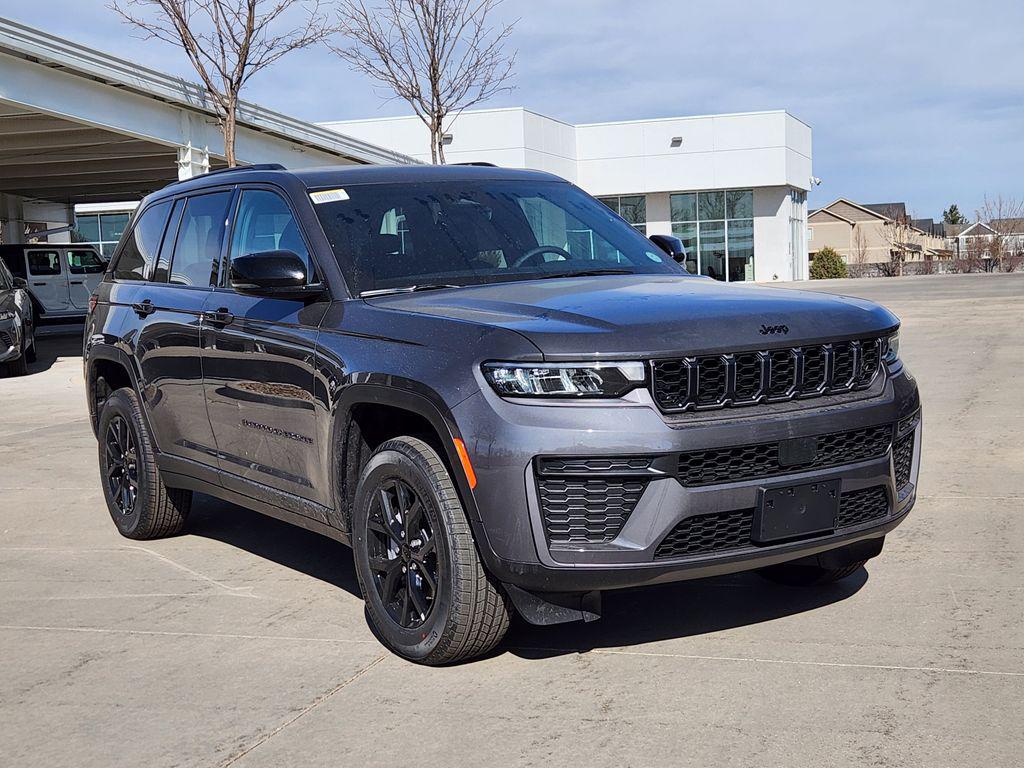 New 2026 Jeep Grand Cherokee Altitude
