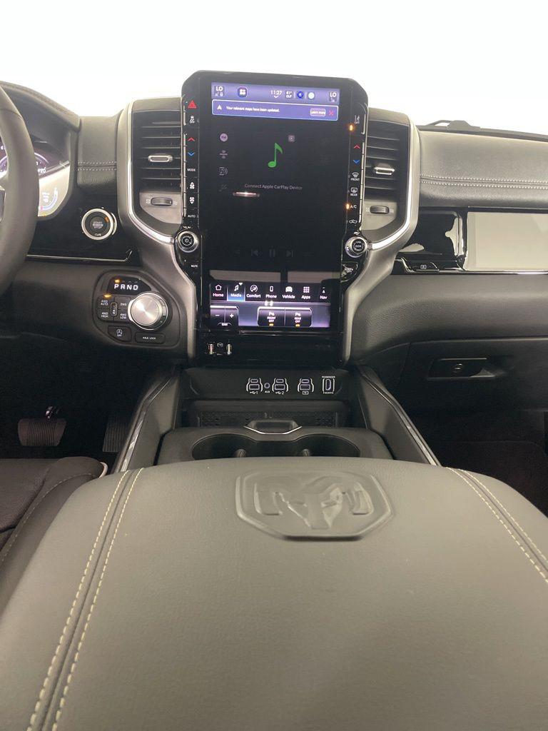 صورة مصغرة 11 لـ 2026 RAM 1500 LARAMIE