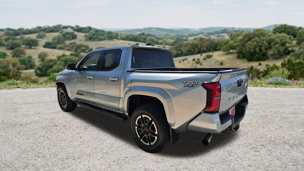 TOYOTA TACOMA - 8