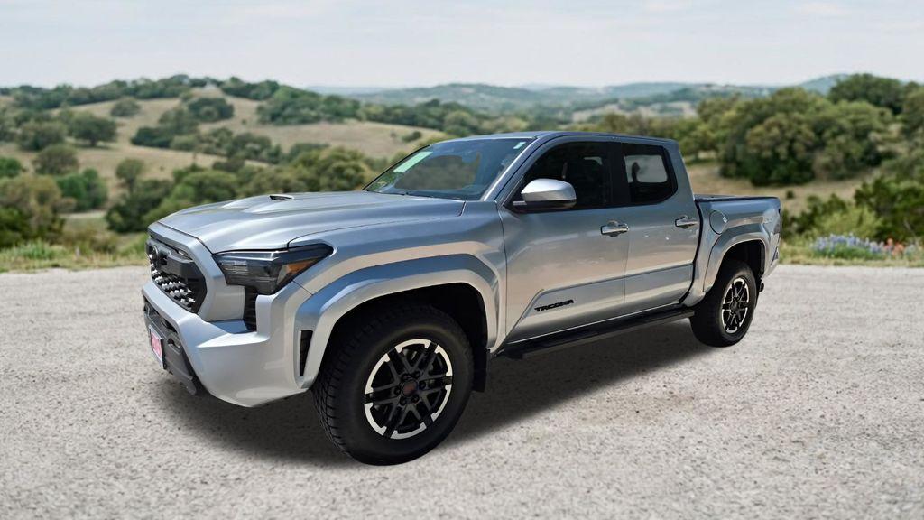 TOYOTA TACOMA - 3