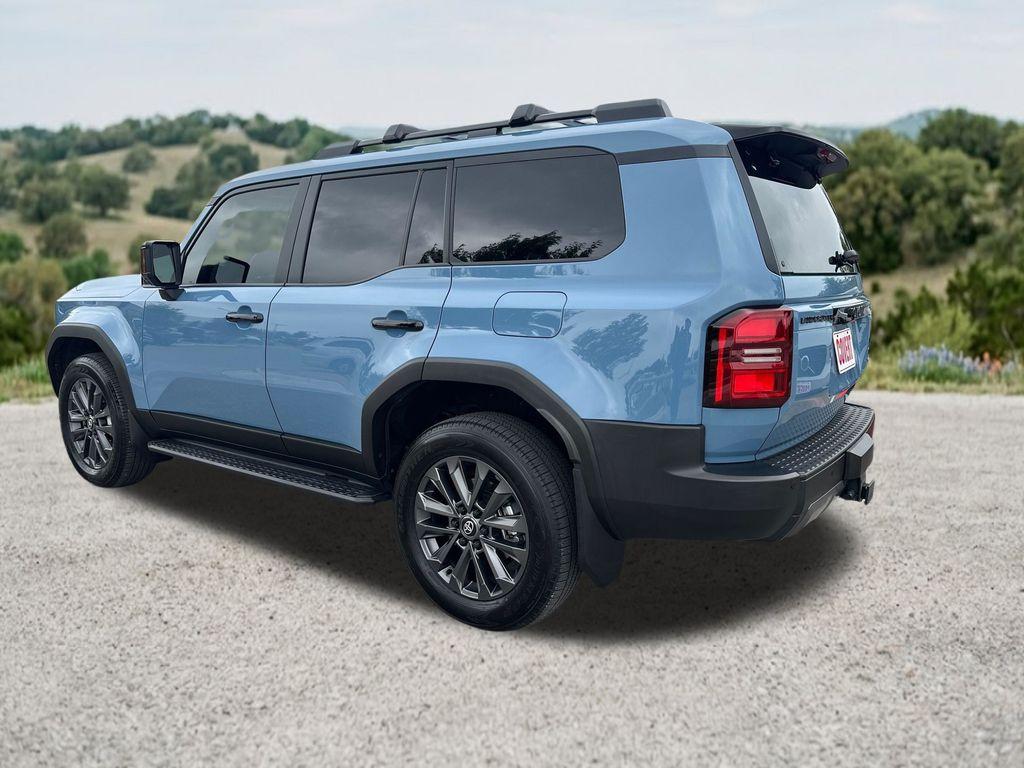 TOYOTA LAND CRUISER - 8