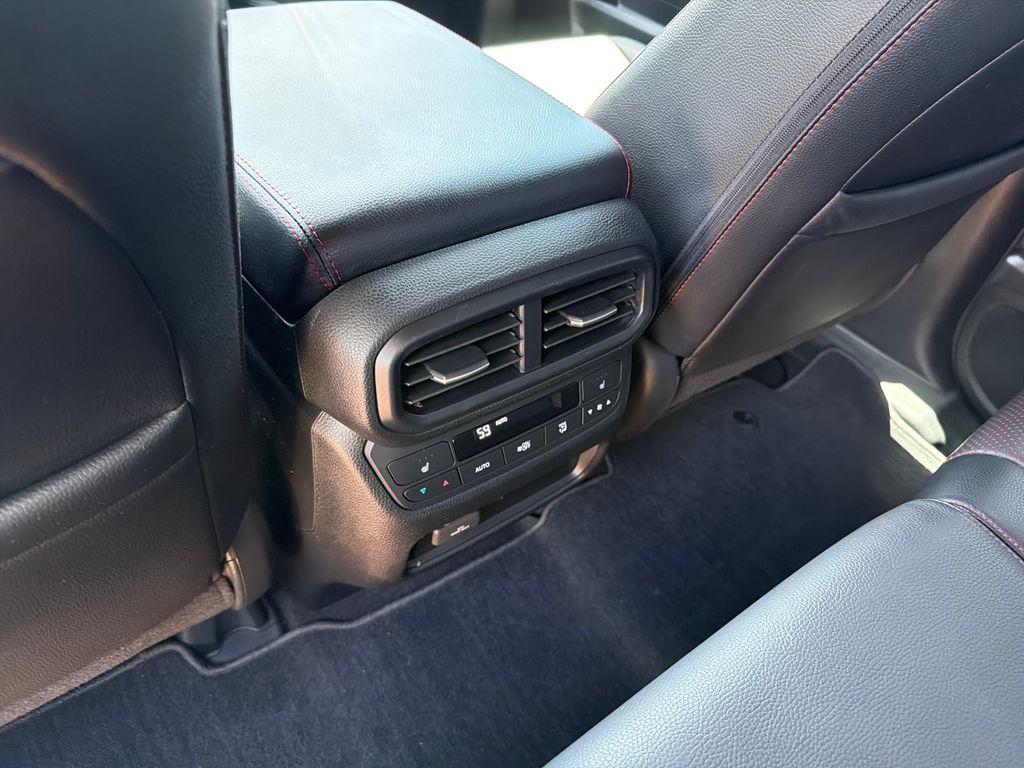 صورة مصغرة 33 لـ 2024 Honda RIDGELINE BLACK EDITION