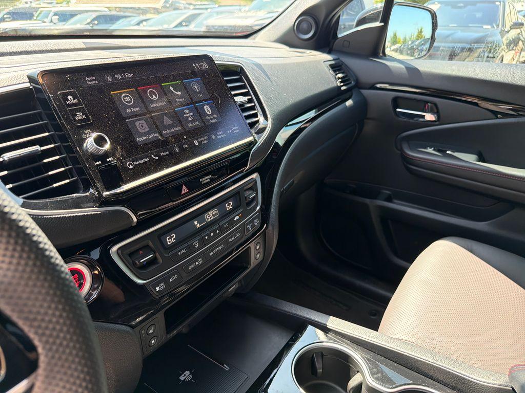 صورة مصغرة 25 لـ 2024 Honda RIDGELINE BLACK EDITION