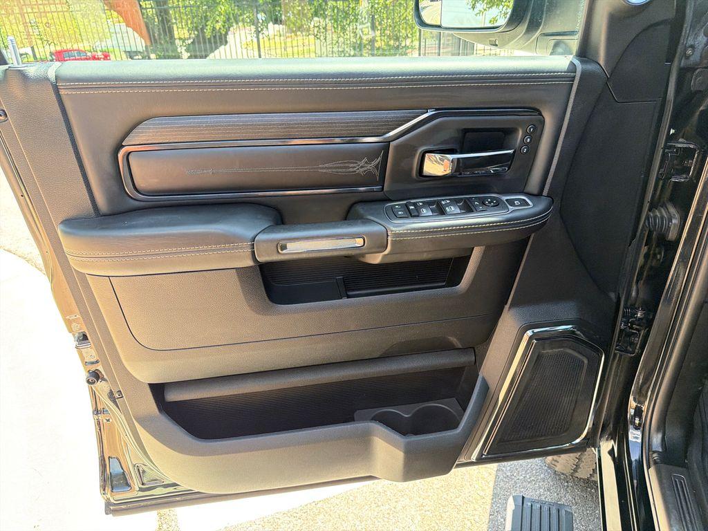 2022 RAM 2500 LIMITED 缩略图 16